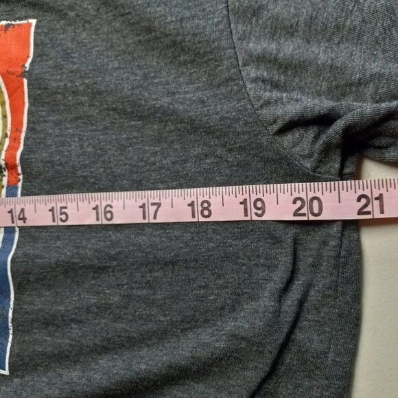 Molson Canadian Lager beer graphic Mens Lg Short Sleeve T-shirt - Picture 4 of 6